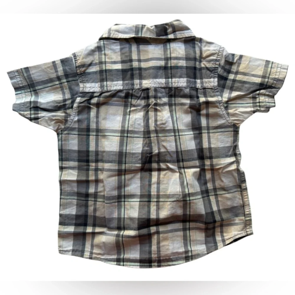 Gymboree Plaid Short Sleeve Button-Up Shirt